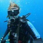 Lyliana Wray Instagram – Certified open water diver!! Thanks to @hillaryaudrey (best instructor ever!) and @sanctumnusapenida such an amazing experience.🐠