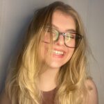 Lyliana Wray Instagram - New glasses 🤓