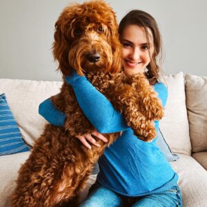 Lynda Thomas Instagram - Mientras Olivia no para de crecer, acá la vida sigue.

Grabando un montón de canciones inéditas y haciendo versiones nuevas de varios temas de mis álbums pasados.

El homeschool de Noah, el ajetreo de cada día y además preparándonos para el regreso del 90s pop tour😉

Por si fuera poco, andamos de hiperactivos con otros proyectos que me entusiasman y me hacen pensar que este 2022, será un antes y un después 🙌🏻

Larga vida!  #ready #letsgo #musica #pets #lyndathomasoficial