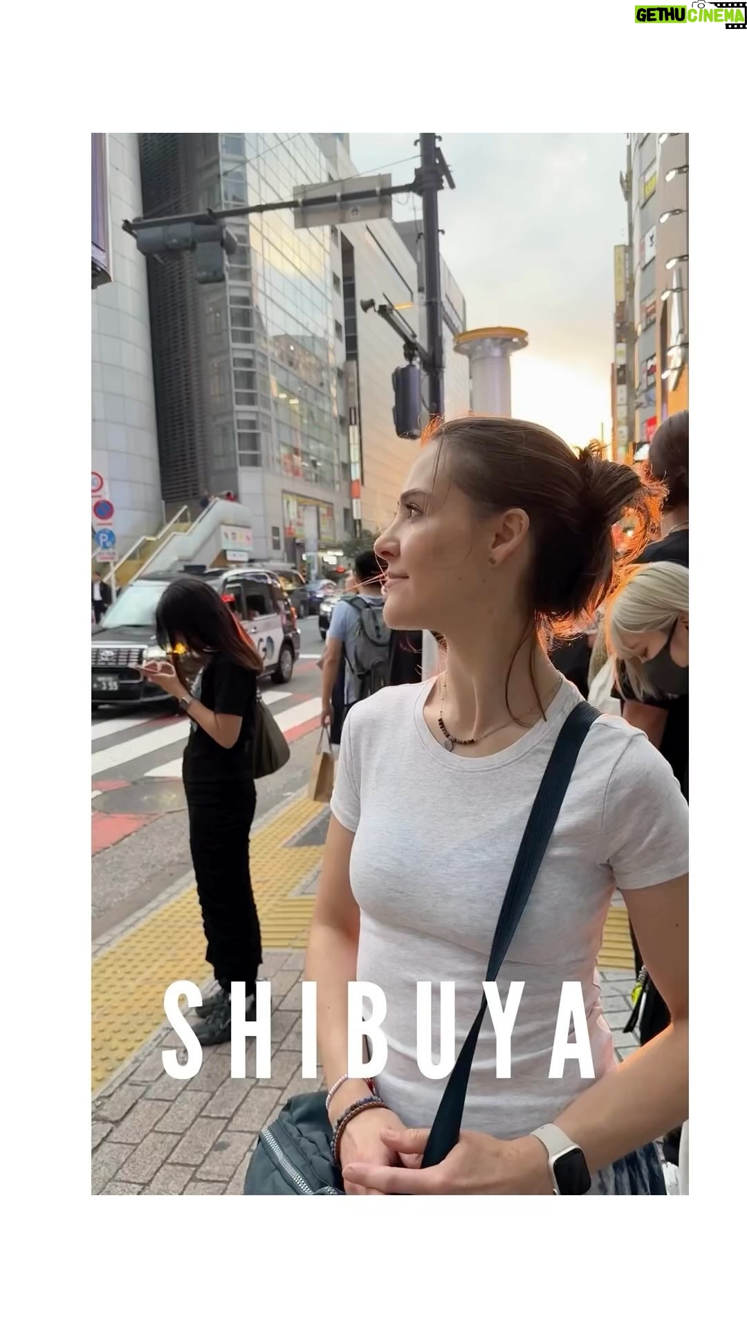 Lynda Thomas - 5.3K Likes - Japón y su mundo extrasensorial.
Finalmente, una nueva versión de “A mil por Hora” en tres semanas y en Septiembre, nuevo sencillo y nuevo álbum ☺️
Por ahora, un gran abrazo desde acá 🙏
#life #japan #familytime