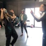 Lynda Thomas Instagram - Fun, fun, fun! 😜 Ensayando para el concierto de este viernes. Siempre es un placer volver a ver a todos mis compañeros de aventura 😊 #music #musica #90spoptour #fun #lyndathomasoficial