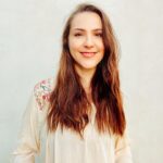 Lynda Thomas Instagram - No es increíble que ahora mismo, mientras lees esto, alguien está viviendo el mejor día de su vida? 😊 Alguien acaba de ser informado que se ha curado de una enfermedad difícil. O quizás otro ser humano está escuchando un “te amo” por primera vez.❤️ A pesar de todo lo complicado que puede resultar el viaje, alguien finalmente ha alcanzado el objetivo de sus sueños o está a punto de conseguirlo. Mañana, estoy segura que podríamos ser tú o yo, luego entonces, porque rendirse ahora? 😉 No pares 🙌🏻 #keepgoing #dontgiveup #nopares #lyndathomasoficial