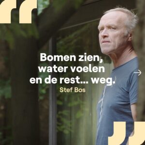 Lynn Van Royen Instagram - 3 volle dagen en nachten ver weg van de bewoonde én virtuele wereld, in een bos, alleen met jezelf. Zes bekende gasten ervaren hoe bijzonder dat kan zijn.
Door de bomen, vanaf maandag 15 april nieuw op VRT 1. 🌳