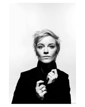 Lynn Van Royen Instagram - A little throwback.
Foto’s door @guykokken 
Make-Up door @leonie.gysel 
2 schatten van mensen waar ik me veilig bij voel. ☺️🤍