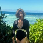 Lynn Collins Instagram - @solidandstriped hoppin around #fiji