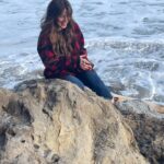 Lynn Collins Instagram - LAST DAY OF WINTER #weekendvibes #ocean #laplage #mermaidtears #lamer #equinox #mamaocean