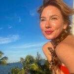 Lynn Collins Instagram - Last #photodump for The Bahamas chapter of this trip… again huge thanks to @bluffhousebeachresort @seavibesgtc @abacobeachresort @brendalsdivecenter @greenturtleclub @greenturtlecay @atlantisbahamas BECOME A SUBSCRIBER FIR MORE BEHIND THE SCENES PICS AND FOOTAGE 🤍🌿🤍 #bahamas #holiday #island #islandlife #savetheocean #summer #summervibes #peace #beach