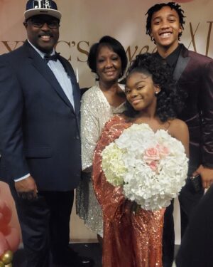 Lyric Hurd Instagram - It’s officially my birthday!!! I’m finally a teenager! 

Thank you to all my friends and family who came to celebrate with me. #swipeleft #lyricssweet13