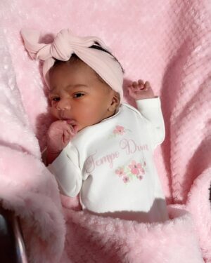 Lyric Hurd Instagram - Hurd Party of 6!!!

Meet the newest addition to our family, Tempo Dream Hurd! 
10/01/2021
6 lbs 10 oz

We are so in love! @tempohurd