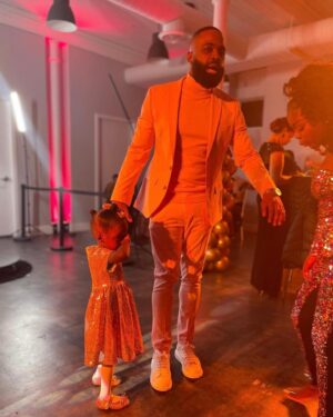 Lyric Hurd Instagram - Family over everything!💕❤️ #TheHurds minus Tempo #lyricssweet13