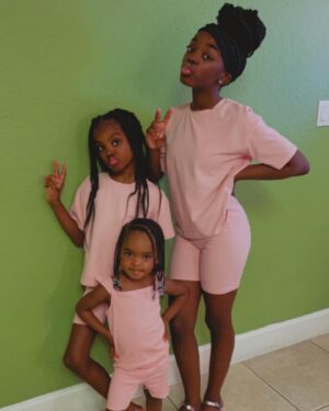 Lyric Hurd Instagram - Enjoying my day with family. Swipe left to see my sisters and me! 💕💕💕
