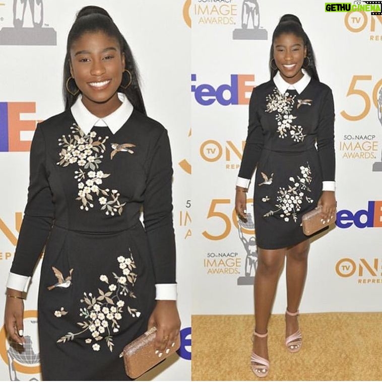 Lyric Ross - 4.3K Likes - @naacpimageawards Luncheon !
Dress: @ted_baker
Bag: @onnaehrlich
Shoes: @chineselaundry
Jewelry: @aweinspired_ Hair: @hairjunkierandy
Makeup: @makingfaceskeesh
Stylish: @mrenriquemelendez
Seamstress: @auntfunkyscloset . Thank you all for getting me ready yesterday 💚