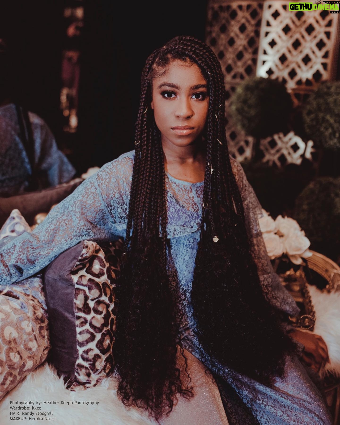 Lyric Ross - 4.2K Likes - Much thanks to @rivalmagla for this shoot ! This issue is out now, check it out💫
PHOTOGRAPHER AND EIC: @heather.rival
Hair: @hairjunkierandy
MUA: @makeupbyhendra
Wardrobe: @branden.ruiz