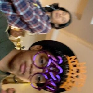 Lyric Ross Instagram - Happy New Years Everybody🎊!! How did you go into 2020?