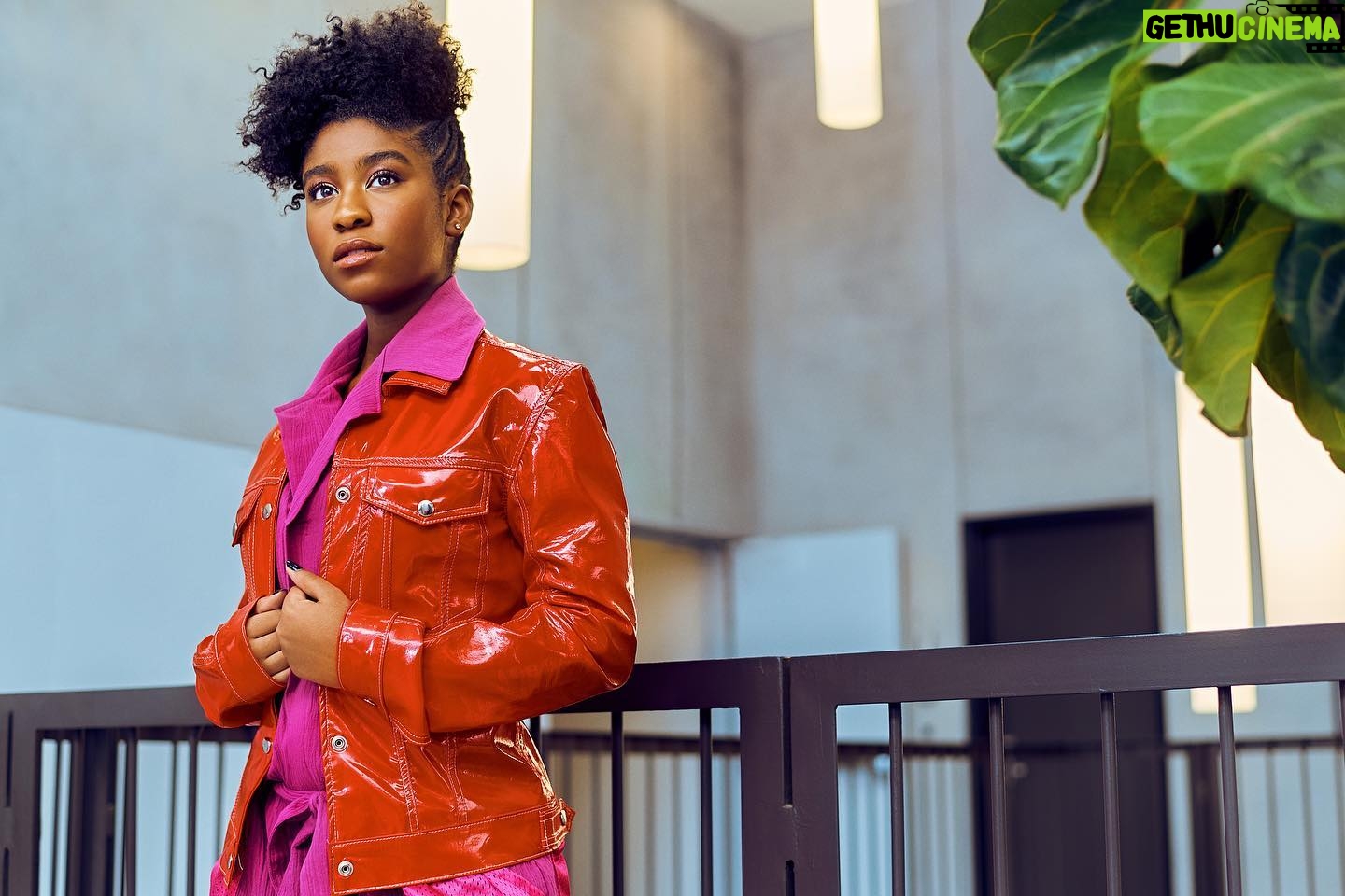 Lyric Ross - 3.6K Likes - I finally found my fight. I want to be better. In everything I do & love. I’m ready.
Whatever you believe in, find your fight. The end result is worth it. #findyourfight #fyf
