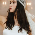 Lysandre Nadeau Instagram - Quelques images de l’éditorial du numéro d’été avec @lysandrenadeau 🤍💍 En kiosque dès maintenant! Cover-girl: @lysandrenadeau Photos: @joelandjustyna Direction mode: @florenceodurand Direction artistique: @elsarigaldies Directrice de publication: @jbuchinger Maquillage et coiffure: @alpersisters (@teamm.agency) Assistants photo: @___sel_de_mer et @fcpweddings Assistants stylisme:  @huguesbergevin et @norahhcloutier Postproduction: @vallali_retouchephoto
