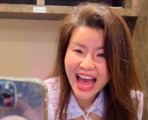MAME Instagram - HAPPY BIRTHDAY TO ME 🎂🥰❤️

รู้ตัวอีกทีก็รู้สึกว่าแก่มากกกกก 5555
ขอบคุณทุกอย่างที่ทำให้ชีวิตเลือกเดินมาทางนี้และได้เจอกับทุกคน ทุกวันนี้มีแต่เรื่องน่าตื่นเต้น จนรอคอยว่าจะเกิดอะไรขึ้นในวันพรุ่งนี้ อยากจะอวยพรตัวเองให้มีวันดีๆ ประสบการณ์ดีๆ และพบเจอคนดีๆ มีแรงทำตามความฝันต่อไป สุขสันต์วันเกิดนะเมเม่ ❤️

ขอบคุณทุกคนสำหรับวันนี้มากเลยจ้า! 😊❤️😊