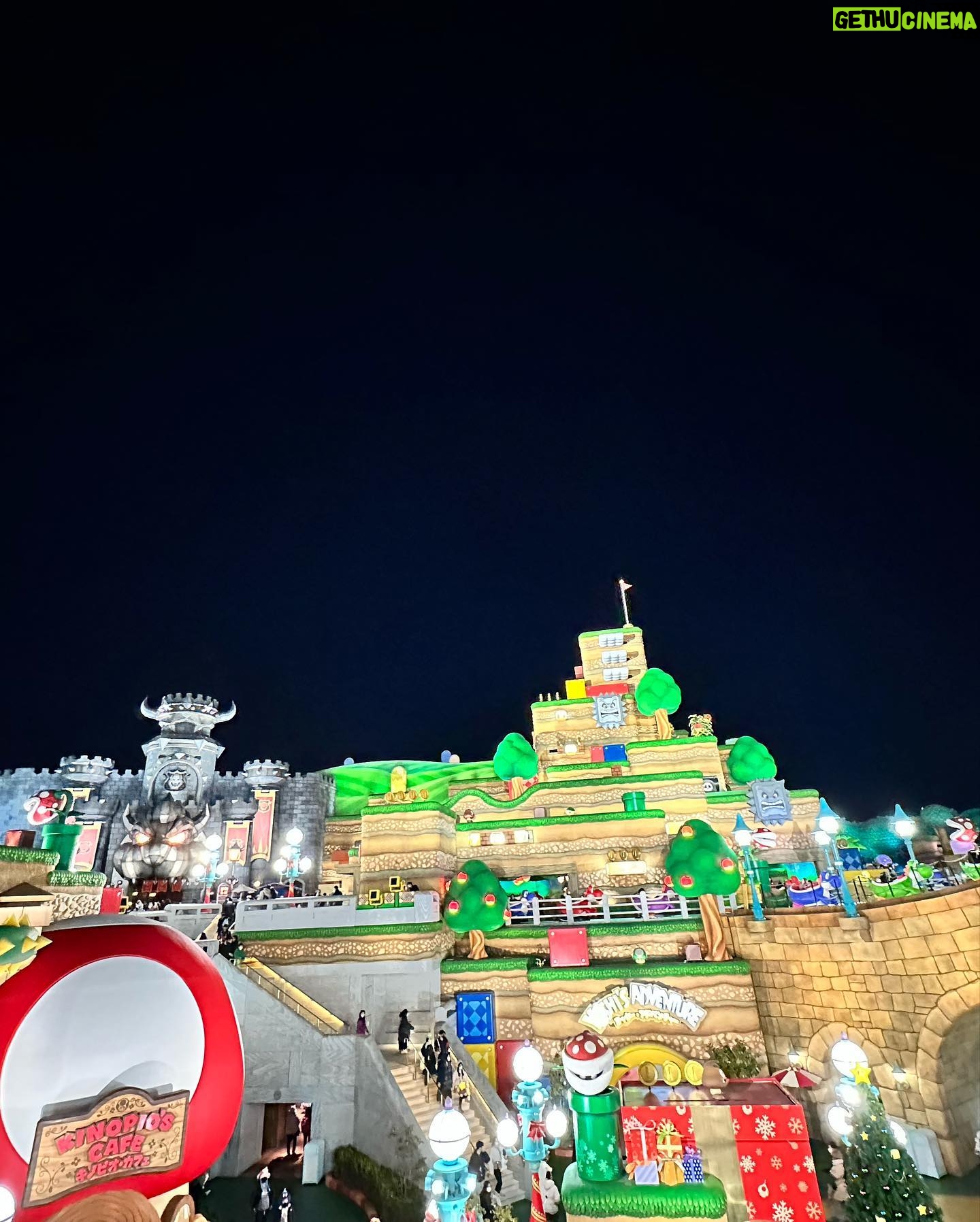 MAME - 5K Likes - Universal Japan 🎡❤️🎄