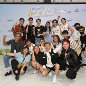MAME Instagram - จบไปแล้วกับงาน Seasons of Love in The Air Fanmeeting in Bangkok ❤️💙❤️

ขอบคุณน้องๆ ทั้ง 4 @boss.ckm @noeullee_ @fortfts @peatwasu ที่ทุ่มเทและตั้งใจกับงานนี้มากๆ พี่เห็นความพยายามของพวกเราที่อยากทำให้งานนี้ออกมาดีที่สุด บอกตรงๆ ว่าภูมิใจสุดๆ ไปเลย

งานนี้เตรียมตัวมาเกือบสามเดือน โดยทีมงานมี มายด์ วายทุกคน ที่อยากทำโชว์ออกมาเพื่อน้องๆ และแฟนๆ บรรยากาศรัก โดยได้พาร์ทเนอร์ที่ดี อย่าง @goodtime9.th มาช่วยทำให้งานนี้เกิดขึ้นอย่างสวยงาม

นอกจากนั้นยังขาดไม่ได้ คือทีมเสื้อผ้า หน้าผม ครูทุกท่าน ทีมแดนเซอร์ ทีมการ์ดที่ช่วยดูแลในงานนี้

และเมย์อยากจะขอบคุณสปอนเซอร์ใจดีทุกท่านที่สนับสนุนพวกเรา

สุดท้ายอยากจะขอบคุณแฟนคลับทุกคนที่ช่วยสนับสนุนพวกเราจนสามารถจัดงานดีๆ แบบนี้ได้ เมย์ขอฝากน้องๆ ทุกคนด้วยนะคะ

และท้ายสุดแล้ว หากใครรอกิจกรรมที่เคยประกาศไปแล้วและแฟนมีตต่างประเทศ เจอกันเร็วๆ นี้นะคะ 😁😁😁
