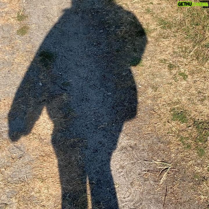 MØ - 6.3K Likes - Summertime yas-ness