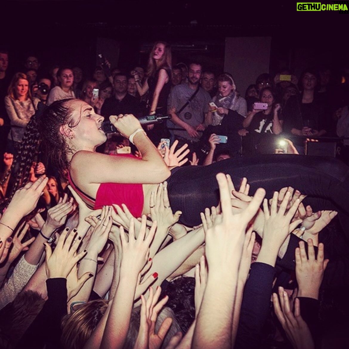MØ - 8.3K Likes - show announcement soon 🤭