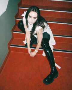 MØ Instagram - Morphing back into my feral festival self 🎪 Tak Tivoli 📷 @frydfrydendahl