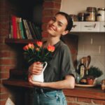 Mária Havranová Instagram - Keďže sú moje nedele bez sociálnych sietí. Prajem Vám milé maminky krásny Deň matiek už dnes. Nech ste naplnené láskou, trpezlivosťou, kreativitou, energiou, empatiou, múdre, silné, vytrvalé a mocne požehnané! ❤️ Ruže som dostala od Noela🧡