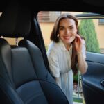 Mária Havranová Instagram – Mám rada, keď mi niečo do života príde v tej pravej chvíli alebo sa dejú veci tak ako na želanie. Chápete. Tak to bolo aj s touto Yariskou. V januári Noel začal chodiť do škôlky vo vedľajšej dedine a keďže Adrián chodí denne do Bratislavy, zakaždým som si musela zariadiť ranný odvoz pre Noela. A v tom prišla do života táto možnosť vyskúšať si novú Toyotu Yaris Cross. Toto hybridné vozidlo ma zachránilo presne v tej pravej chvíli. Nehovoriac o tom, že si môžem s deťmi vyraziť kedykoľvek a kdekoľvek. To je pre mňa veľké oslobodenie.🙏🏼

#spolupraca #toyota #toyotayariscross #hybrid