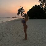 Mélissa Sbenn Instagram - No need a boyfriend to go to the Maldivia