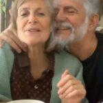 Mónica Antonópulos Instagram - ¿Abrir la pareja? Unos amaretos traídos de ITALIA por su amiga Elisabeth despiertan un mundo de sensaciones encontradas en Ticardo y Liliana 👉👉@sin.filtros.x 👈👈
