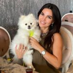 Müge Ulusoy Instagram – Melek olmak istiyorsan bunu yaşarken yap. 
İyi biri ol ve iyi şeyler başar.

#mügeulusoy 
#pomerian #hayvansevgisi 
#hayvanlarısevin #köpek #sevgi #ankara