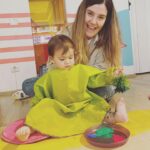 Müjgân Ferhan Şensoy Instagram - Canım kızım iki yıldır her an hayatımıza ışık saçıyorsun. Bize yaşattığın tarifsiz duygular için sana teşekkür ederim. İyi ki bizim kızımızsın, senin annen olduğum için çok şanslıyım. İyi ki doğdun, iyi ki varsın Pera’m! 🌸💕🥰🌼🧿🧿🧿 #pera2yaşında