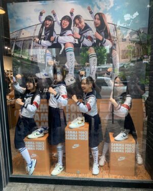 MIZYU Instagram - NIKE GAMMAFORCE 🧡💨
ABC-MART 渋谷神南店 
二日間ジャックしました、🤜🏻👟🤛🏻