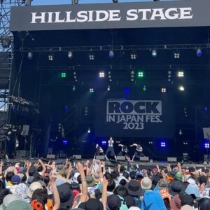 MIZYU Instagram - ROCK IN JAPAN!🌤💨5年振りにロッキンに帰ってきたゾ!  暑い&熱い&アツい  青春の群衆、ありがとう  ございました  #RIJF2023 #rockinjapan2023
