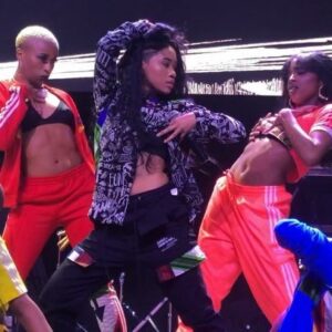 MK xyz Instagram - Song: Almost there ✨ look for my EP releasing soon 😈 #a3c #a3cfestival #singer #dance #choreography #bethiphopawards