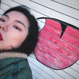 MMARY Instagram - 12 월 이라고라? 마무리할 준비. 잡탕으로 올려본다. 
9번째 영상은 올해 날 제일 많이 웃게한 짤.

#december #2023 #jblack #mmary #제이블랙 #마리 
#레쓰고 #커몬