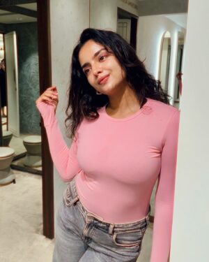 MV Namritha Instagram - Can never have enough pink 🎀