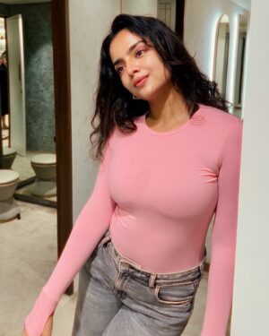MV Namritha Instagram - Can never have enough pink 🎀