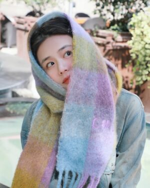 Ma Sichun Instagram - Thanks for Acne Studios.
C🍀C —chunchun！sooooo cute
and warm！