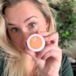 Maïka Desnoyers Instagram – | Pas Une Pub | Si vous êtes comme moi, et vous cherchez LE produit pour repulper et hydrater vos lèvres.. LE VOICI, en plus c’est Québécois 🩷

Pour celles qui m’avaient conseillé La Neige, il me donnait des feux sauvages 😭

Le duo Three Ships est dispo chez @espaceskinsmontreal