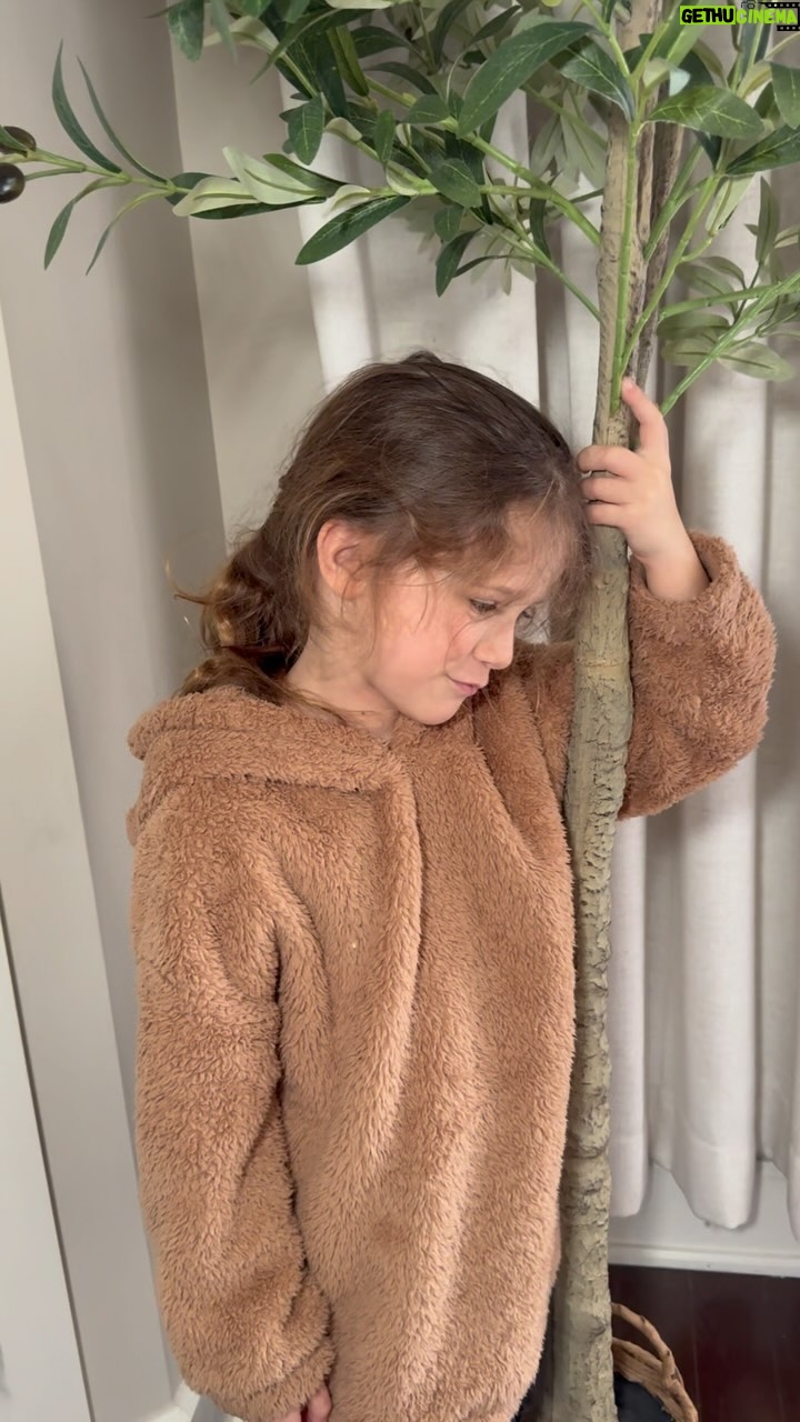Maïka Desnoyers Instagram - Êtes-vous comme Livia? 🥹