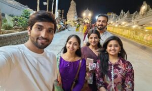 Maahi Gouthami Instagram - 💙 #chiranjeevilakshmisowbhagyavathi #swarnagirisrivenkateshwaraswami #serialactress #serial #rowdysidh #friendship #bestppl #devotional