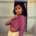 Maalavika Sundar Instagram – Being a sexy spudddddd 🥔 

My love to these amazing talented people ♥️♥️
Styling : @harshitha_pragathi 
Make up : @wanitaz_artistry 
Hair do : @ganesh_hair_architect 
Outfit : @wearhash 

#onlylove