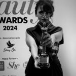 Maalavika Sundar Instagram - Feeling honoured to have received She Awards “Music Icon of the year” 2024 !! Thank you @daisymorgan.official @she_awards @9skinofficial for recognising me and many other beautiful women ♥️ I would like to dedicate this award to my teachers, friends, family and all of you for nurturing me, loving and supporting me, standing by me what so ever and always pushing me to do better. This wouldn’t be possible if not for you guys♥️♥️ I promise to work harder and always keep entertaining you. And definitely “Miles to go before I sleep”….. “Ellaa pugazhum iraivanukke” nu soldra maadhri , this one goes to the universe. Thank you for everything. Forever grateful 🙏🏾🙏🏾♥️ #maalavikasundar #sheawards #grateful #thankyou