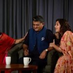 Maanvi Gagroo Instagram - #4yrsOfShubhMangalZyadaSavdhaan #SMZS I will never stop thinking this is an iconic film! And I will never stop thanking my stars for making me a part of it. Thank you @hiteshkewalya @aanandlrai @castingbay for giving me #Goggle and with that, this family beyond family. I love you guys @neena_gupta @gajrajrao @manurishichadha @sunita_rajwar @pankhuri313 #neeraj @jitendrak1 & @ayushmannk The Tripathi family… still going strong. 🤞🏽🧿 #photodump Artwork @ooee.ma