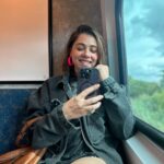 Maanvi Gagroo Instagram - Train-ing in progress 🤪 #🚂 #dump