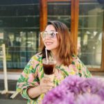 Maanvi Gagroo Instagram - Anatomy of a laugh. Swipe 👉🏼 #happysundayyall P.S. yup, that’s too much condensed milk! 😖