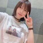 Maaya Uchida Instagram - 今日はFCライブのリハをしてきたよー🎙 あせだくです。笑 今日はリハーサルだから動きやすいＴシャツきたけど... それ以上に暑かったー！🔥 今回は厚着は推奨しません！！笑 期待しててね！！ 今日は！ 内田真礼アーティストデビュー9周年！おめでとうの日ですね！ 創傷イノセンスから、9年。 早いですねぇ きっとまた一年早いんだと思うけど 今年も走ってくよー！ 約束がいっぱいあって、嬉しい限りです。 とりあえず、来週はなかのZEROで会いましょう！✨✨ わくっわくっ！！！