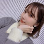 Maaya Uchida Instagram - 本日は、ラブユーテンダーリリイベ東京🗼でした！ たのしかったぁぁ〜〜〜！！！ みんなの顔を見て、とても元気をもらいました🌼 ありがとう！💛 やっぱり近くで会えるリリイベは、 パワーもらえるねっ みんなー！ よく休んでよく眠るのだよっ！！ あざとニット🧶 ラブユーテンダーカラー服👔 清楚め🌟 なお衣装でお届けしましました🌼 いつもサムさん、ありがと！！