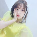 Maaya Uchida Instagram - 2022年4月23日は 第4回フアンクラブイベント！ そして、 内田真礼アーティストデビュー8周年の記念日でした✨ 1枚目　サプライズで、ケーキでお祝いしていただき嬉しい😊🧡さくらんぼたっぷりなんだよ！！美味しかった〜！ 2枚目　🍰を、MAAYABANDと囲むおしゃしん。みんな、昭和スタイルが似合っている！！それぞれ個性が溢れてて、よき！ いまじゅんに、似合ってるね！って言ったら『それは褒めてるの？！喜んでいいのかわかんないなぁ😂』って言われたけど笑 3枚目　🍰💓 4枚目　当店自慢のオムライスです🧡 （リハの時に、そんなトークをしていたら数量限定で用意してくれたオムライス💓愛！！ ちなみに夜のホットミールは、数量限定オムライスと、カレーとロコモコでした！わたしはカレーをチョイス） 5枚目　こちら、純喫茶の看板娘スタイル！ この衣装、お気に入り🤍めちゃ似合うと好評でした〜♪ そして！アビオットさんとのコラボで内田真礼モデルなイヤホン発売するので、チェックよろしくだよ〜😊 6枚目　昭和キラキラアイドル衣装作っていただきました🌟リボンとお帽子の2種ヘッドアクセがあったので、昼と夜で変えてみたよ❣️ というわけで、たくさんのこだわりを詰め込んだファンクラブライブとなりました！ ゲームも、格付けも、ライブも、楽しかったなぁ〜☺️ 思い出更新❣️😆🌈 エージェントチェリー🍒